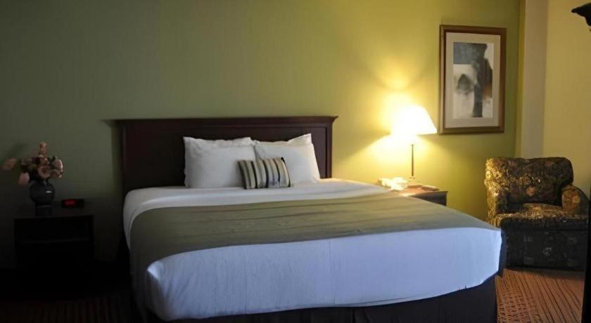 Garden Plaza Hotel Saddle Brook Extérieur photo