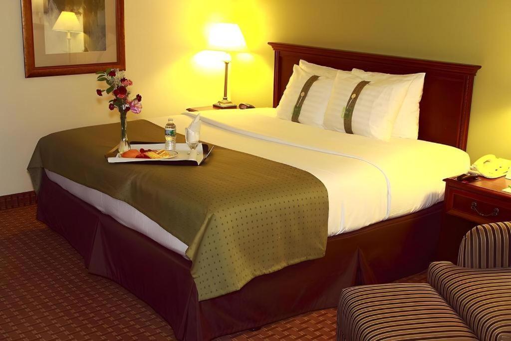 Garden Plaza Hotel Saddle Brook Extérieur photo