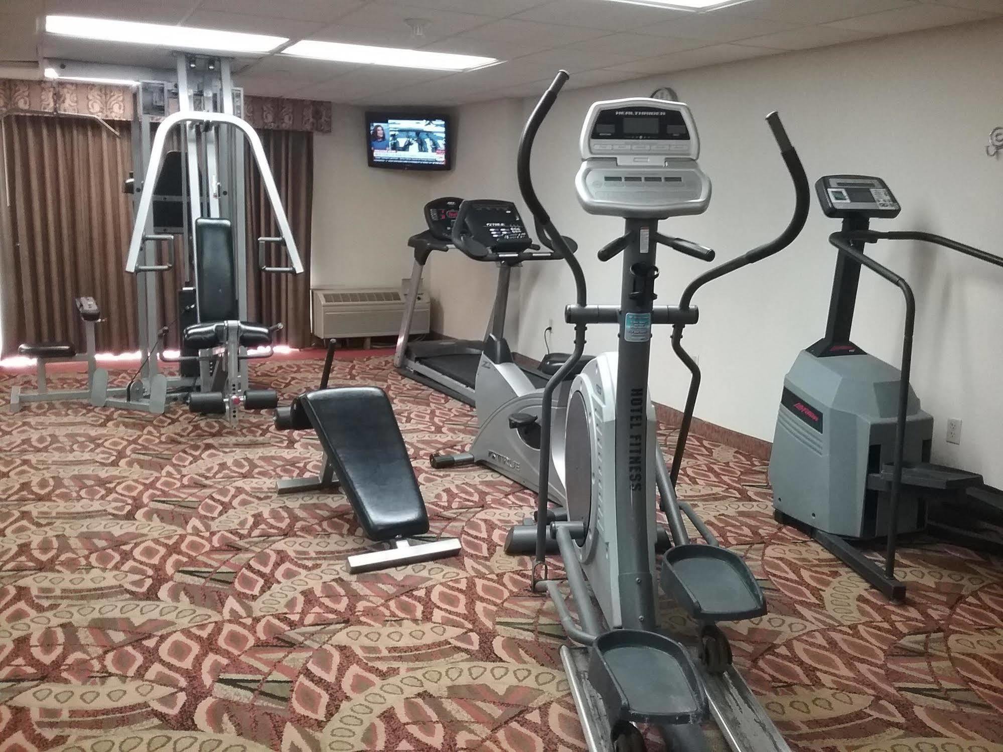 Garden Plaza Hotel Saddle Brook Extérieur photo